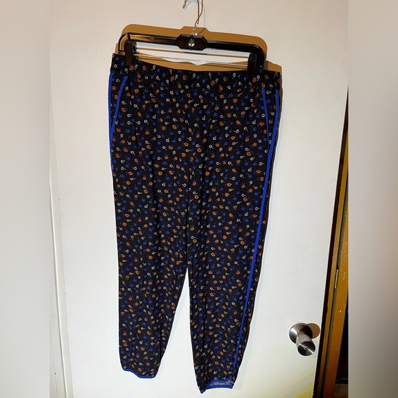 Madewell Track Trousers in Prairie Posies - medium - Picture 4 of 7